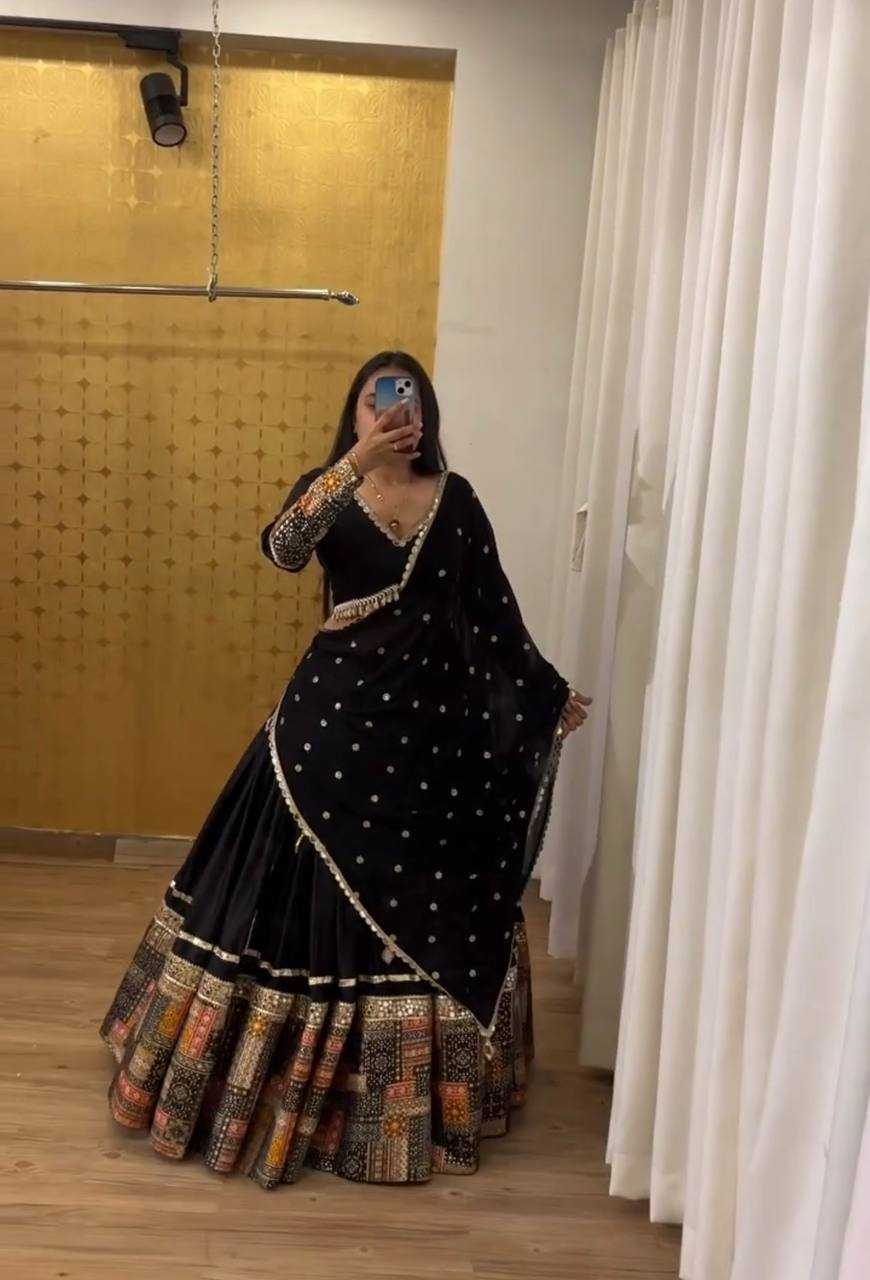 YNF CHINON SILK RZSR 3072 WHOLESALE LEHENGAS MANUFACTURER